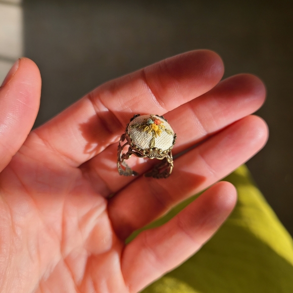 Hand Embroidered Adjustable Ring - Picture 7 of 7